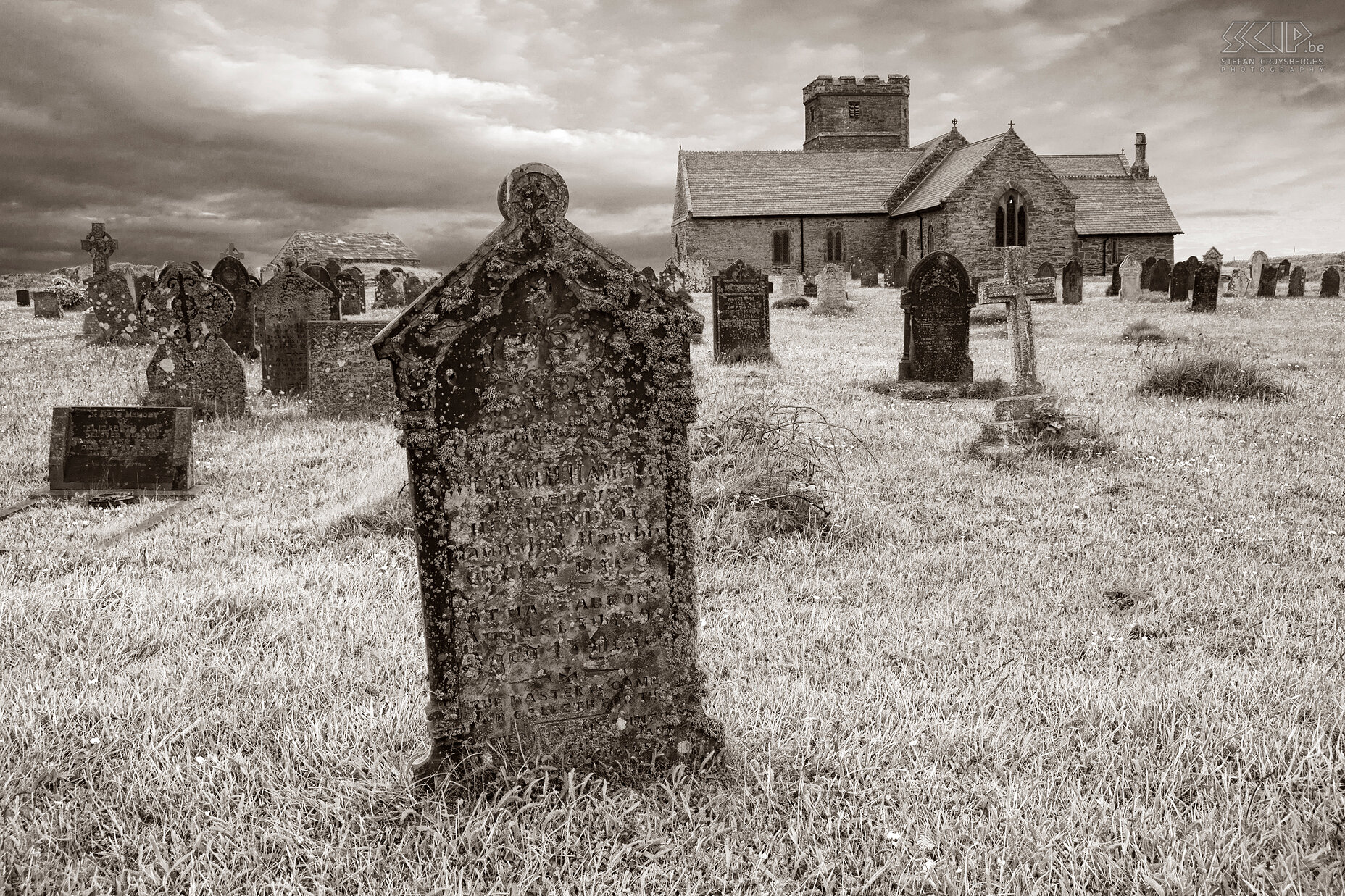 Church and graveyard of Tintagel The very old church and graveyard of Tintangel. The church was built in Norman times in the 13th or 14th century. Stefan Cruysberghs